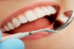 Şenlikköy Nöbetçi Acil Açık En Yakın Dişçi | Şenlikköy Diş Hekimi